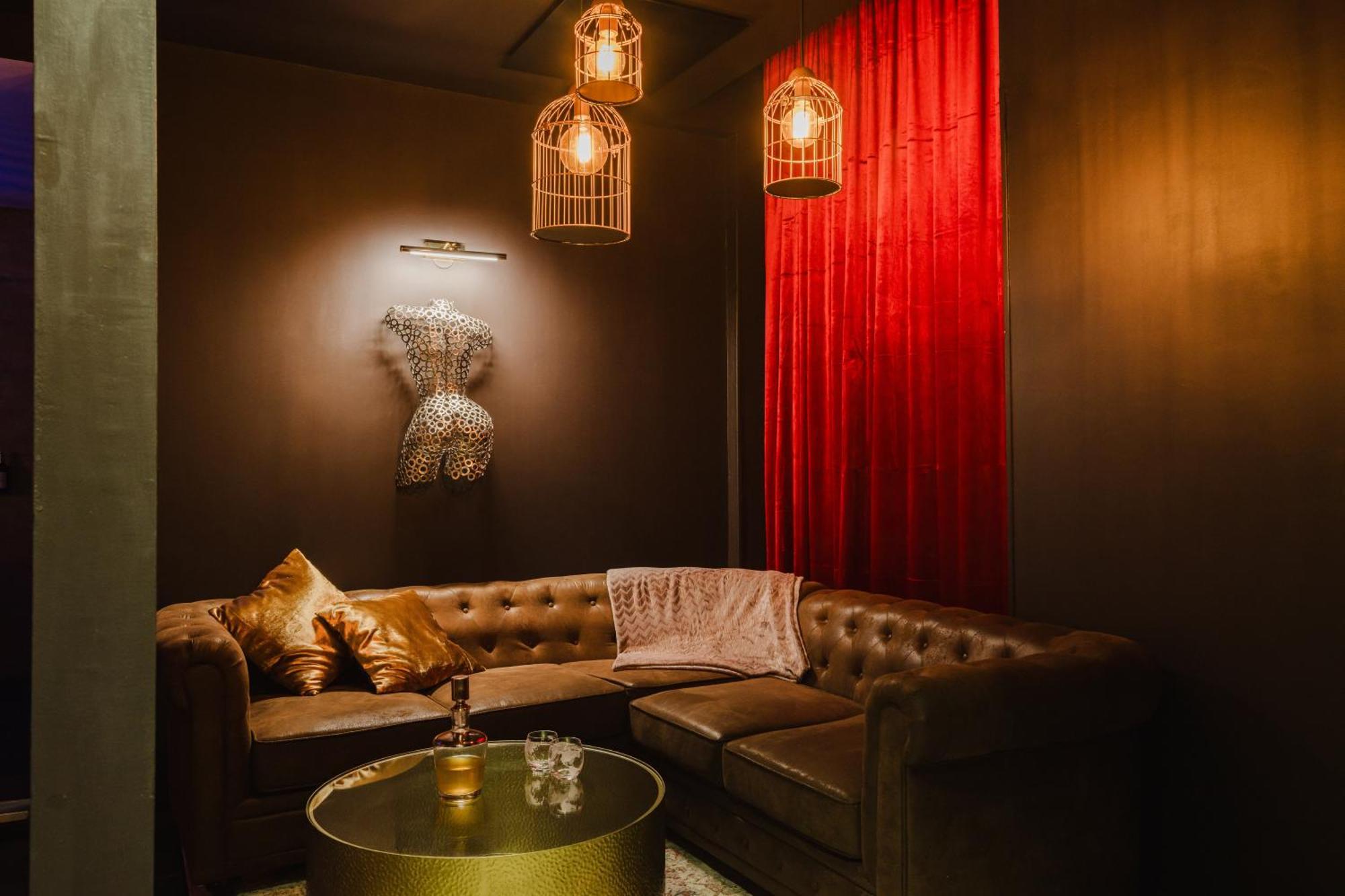 Les Private Places - Lit King Size Et Jacuzzi Prive Apartment *